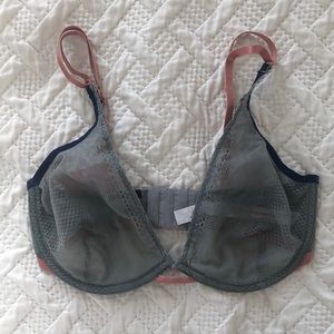 FREE PEOPLE intimately bra grey/ sheer gorgeous🌈